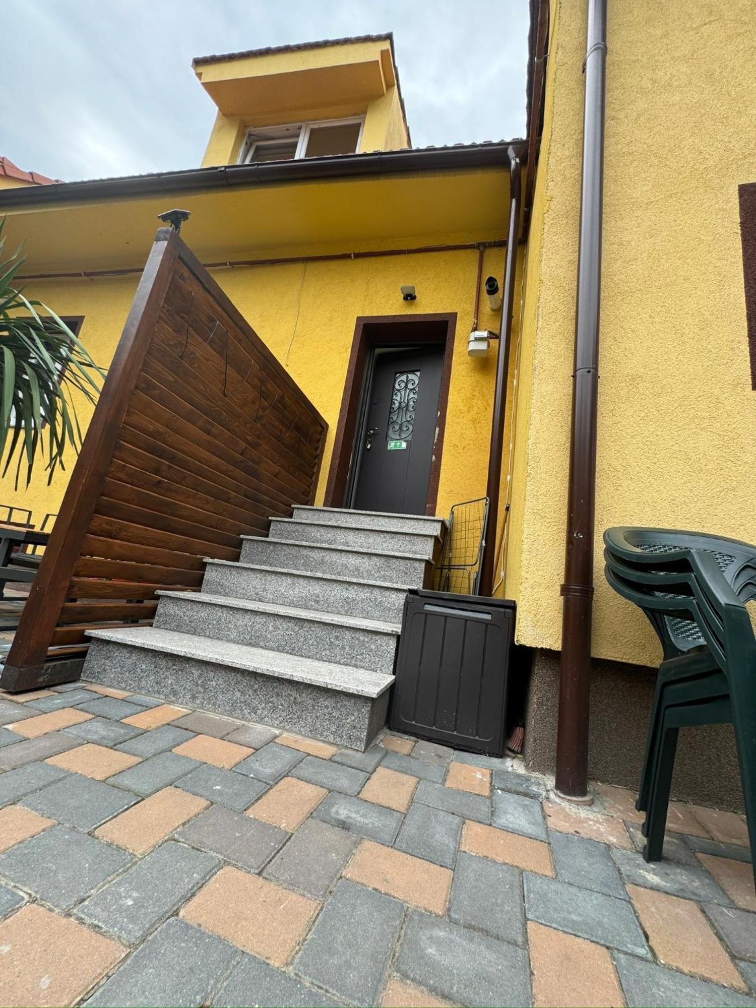 Apartamente De Inchiriat Lucky House บราชอฟ ภายนอก รูปภาพ