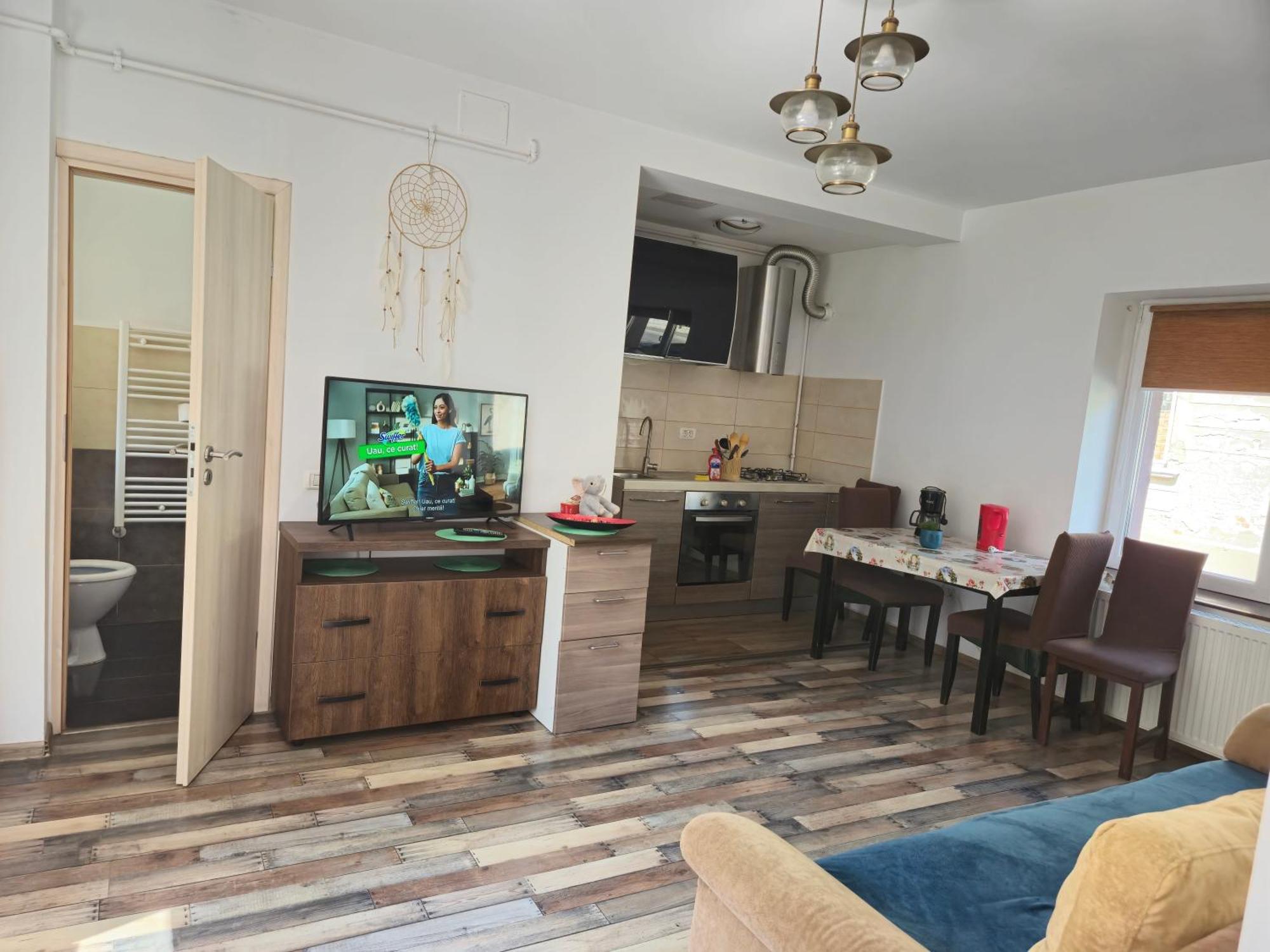 Apartamente De Inchiriat Lucky House บราชอฟ ภายนอก รูปภาพ