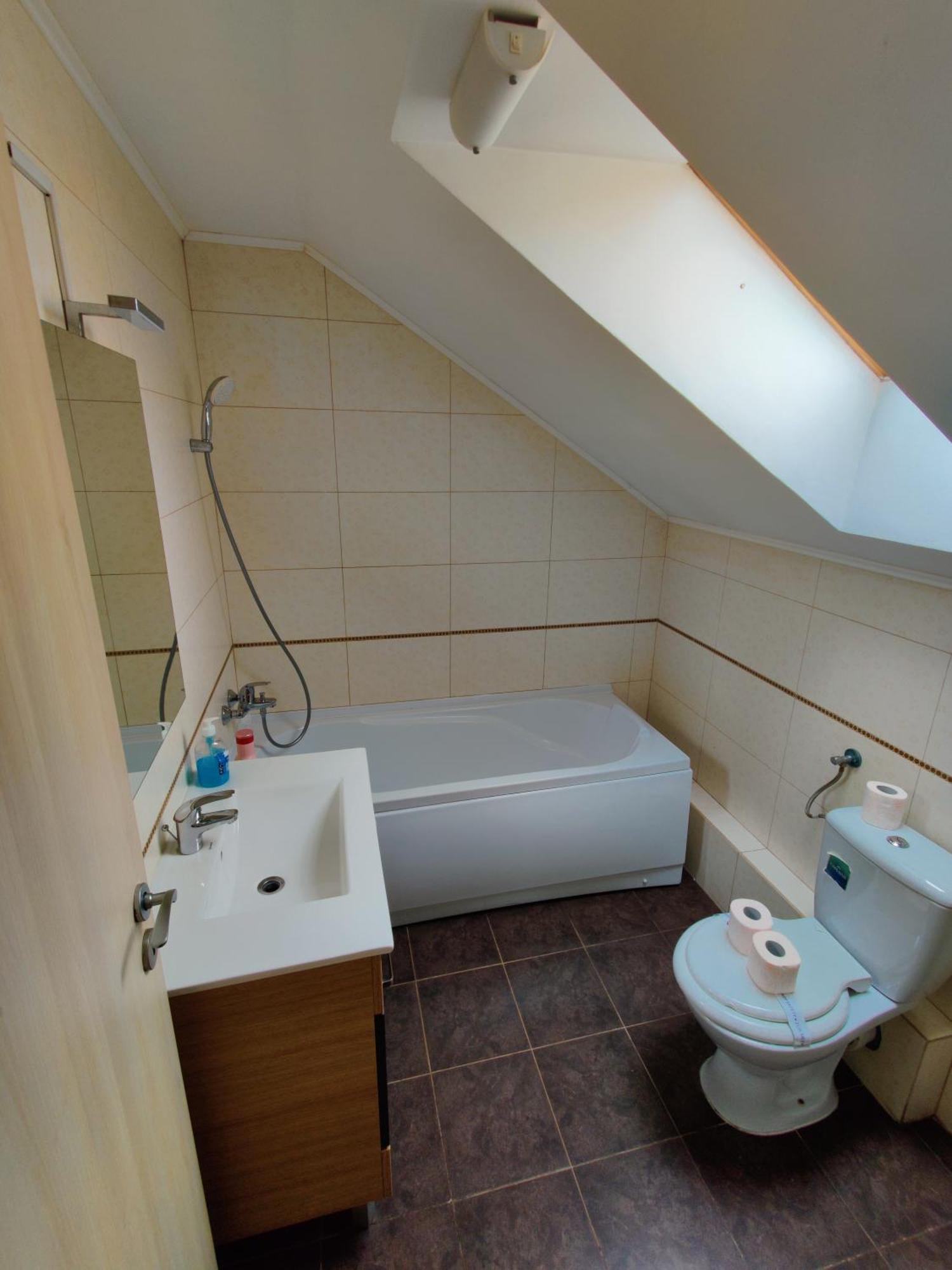 Apartamente De Inchiriat Lucky House บราชอฟ ภายนอก รูปภาพ